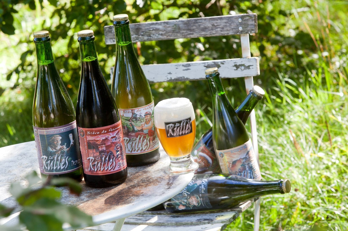 ライブラリーオブルイナ　ローランとアンジェリカの瓶ビール　瓶のみ ライブラリーオブルイナ ローランとアンジェリカの瓶ビールの 瓶のみ